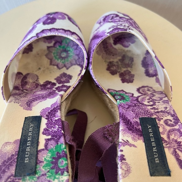 Burberry Wedge Wrap Sandals - Picture 5 of 8